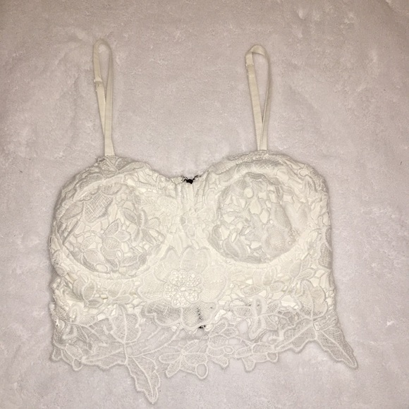 White Lace Crop Top (Size Small) - Picture 1 of 4